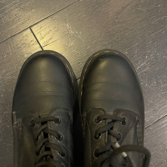 Dr Martens Pascal Boots Shoes Womens US 8 Black Leather 8-eye classic - Picture 5 of 9